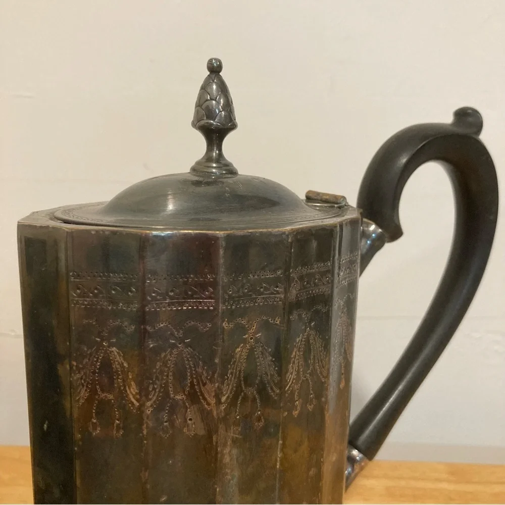 1960s Lunt Silver Plate Coffee Pot Mid Century Vintage - Picture 5 of 16